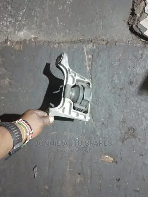 Mazda Premacy Engine Mount