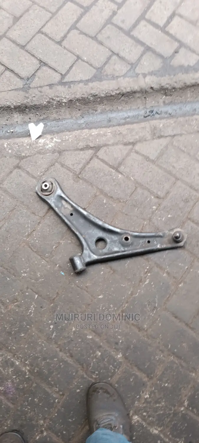 Control Arm Mirage
