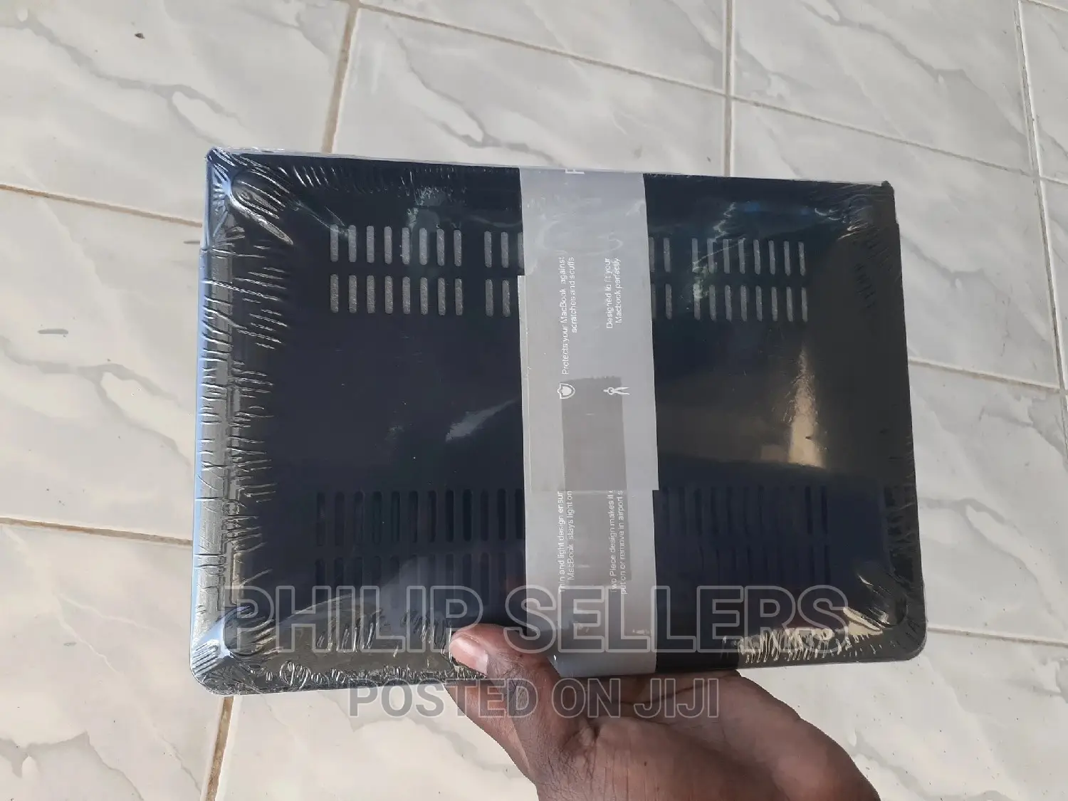 3.Highest Quality Soft Rubberized Coating,Hard Plastic Case.