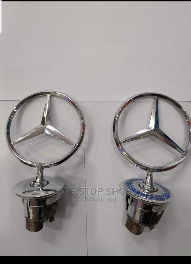2 Types Mercedes Bonnets Replacement Logo
