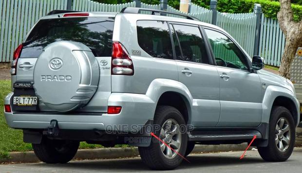 Prado 120 Fitted With Mudflaps - main view