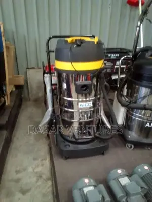 Vacuum Cleaner 100l