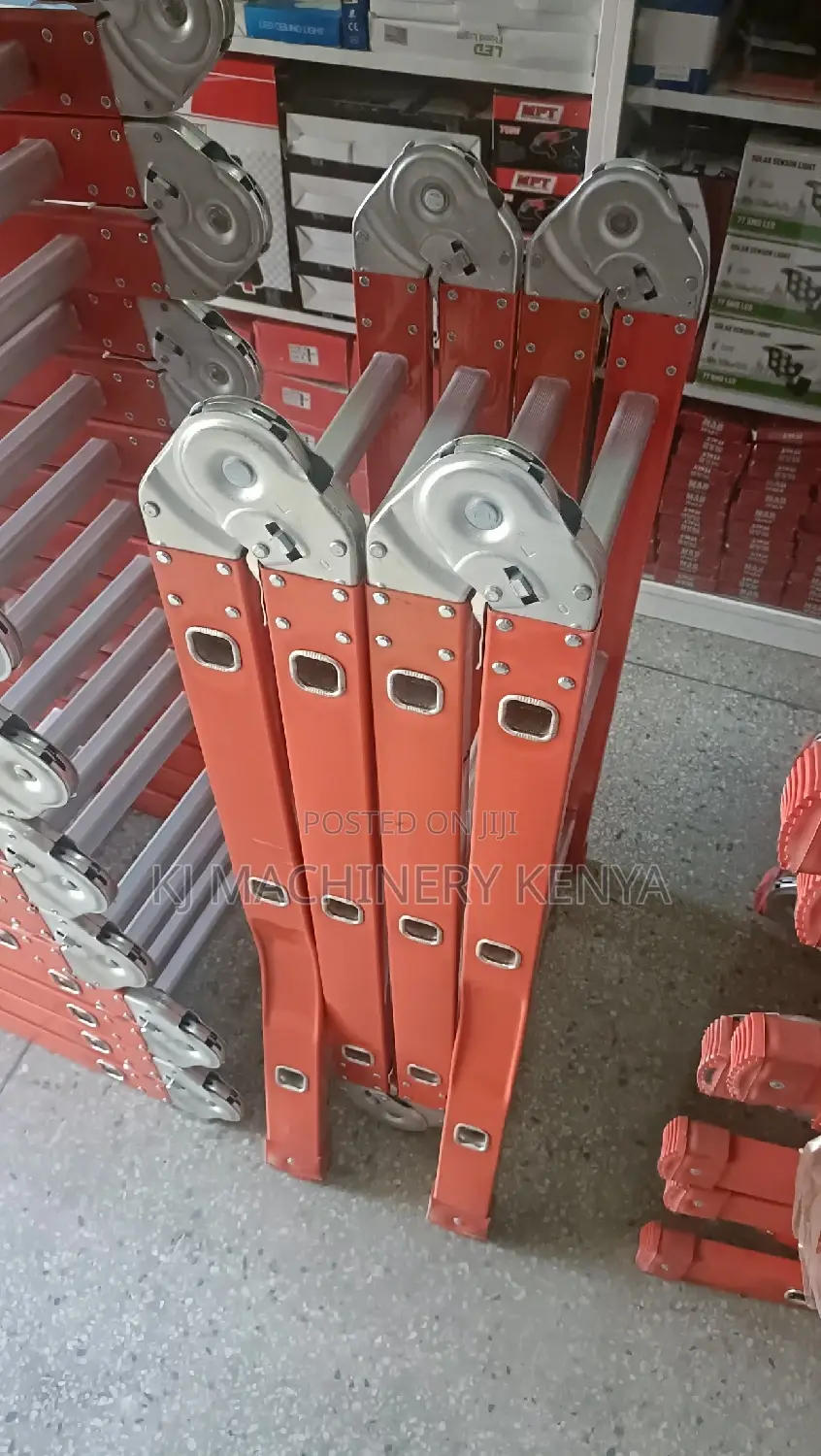 EN131 Approved Aluminium,Fibre And Stell Ladders For Sale