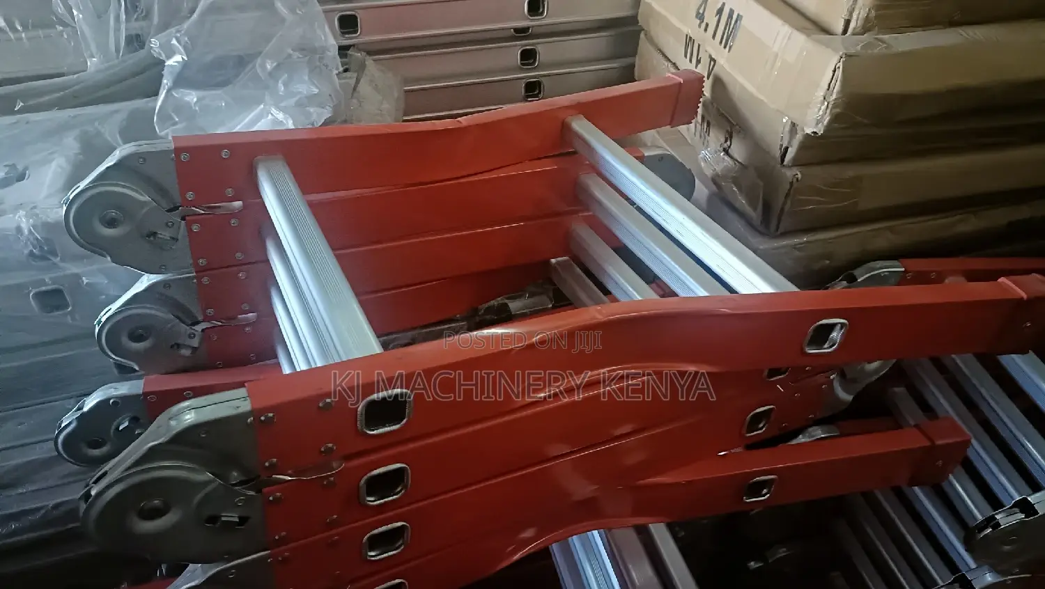 EN131 Approved Aluminium,Fibre And Stell Ladders For Sale