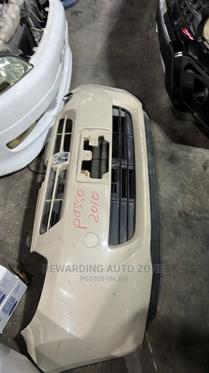 Toyota Passo Front Bumper.