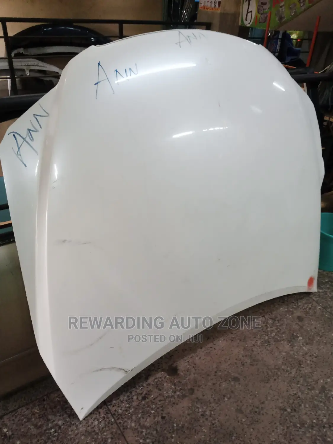 Markx 2006 Model Bonnet.