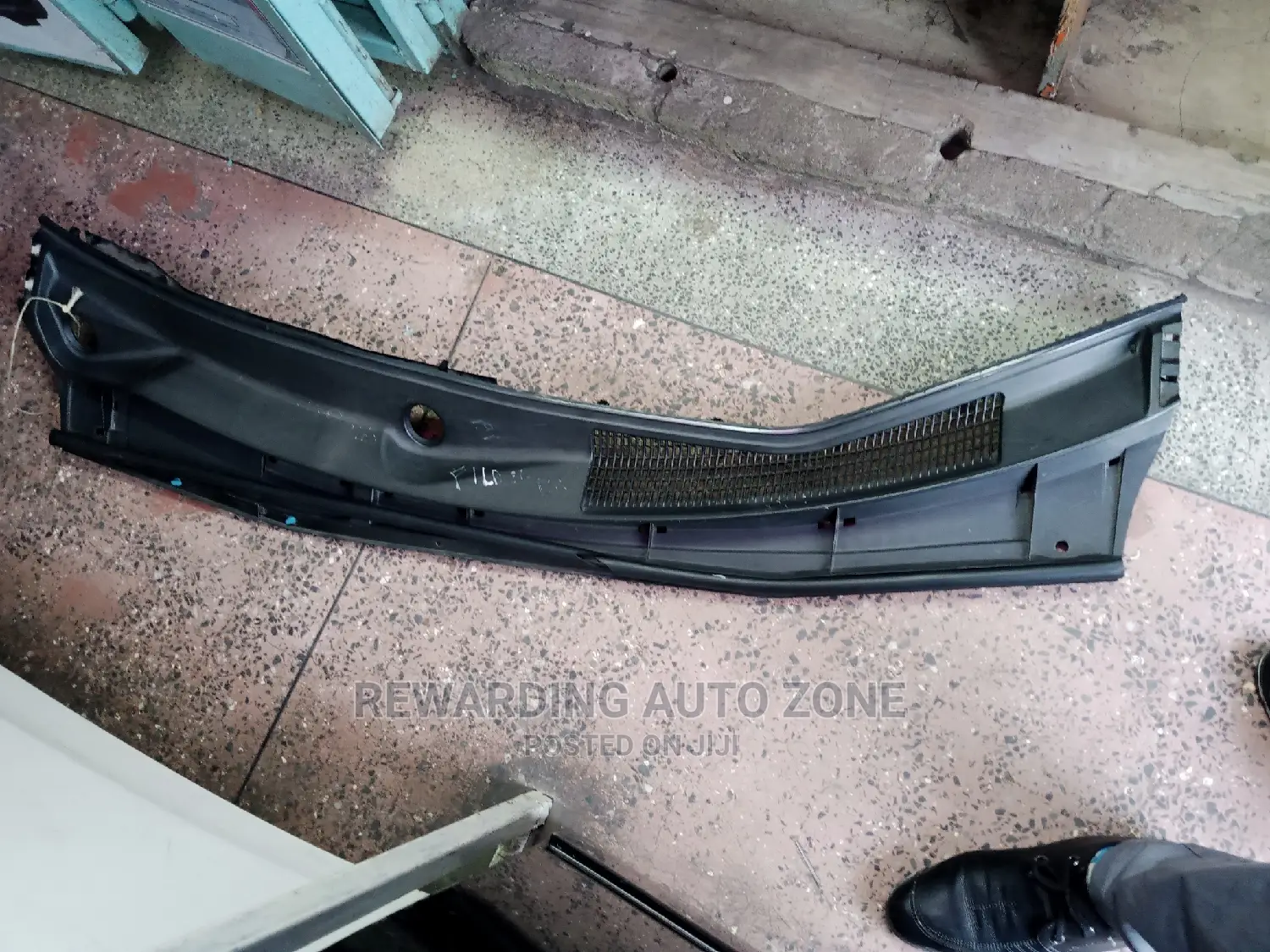 Axio/Fielder 161 Wiper Panel.