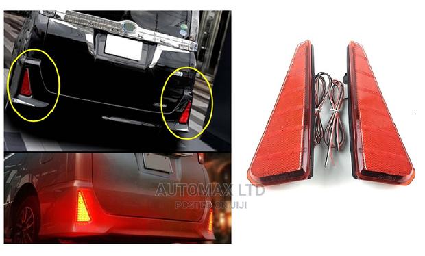 Toyota Voxy / Noah, 80 Series, Led Rear Bumper Reflector