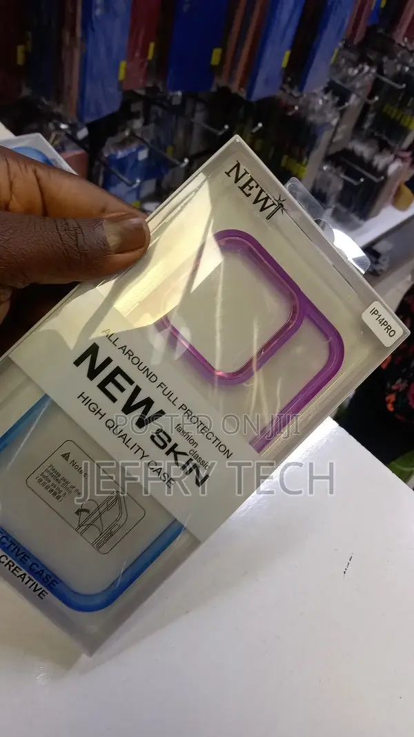 Apple iPhone 14 Pro (6.1′′, 2022) – Clear Series Skin