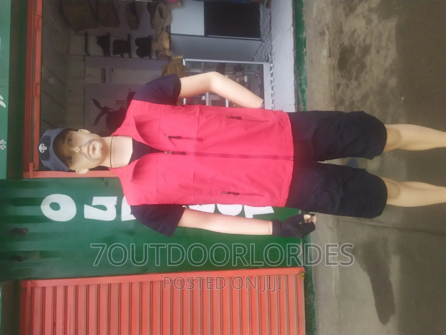 Sleeveless Vest