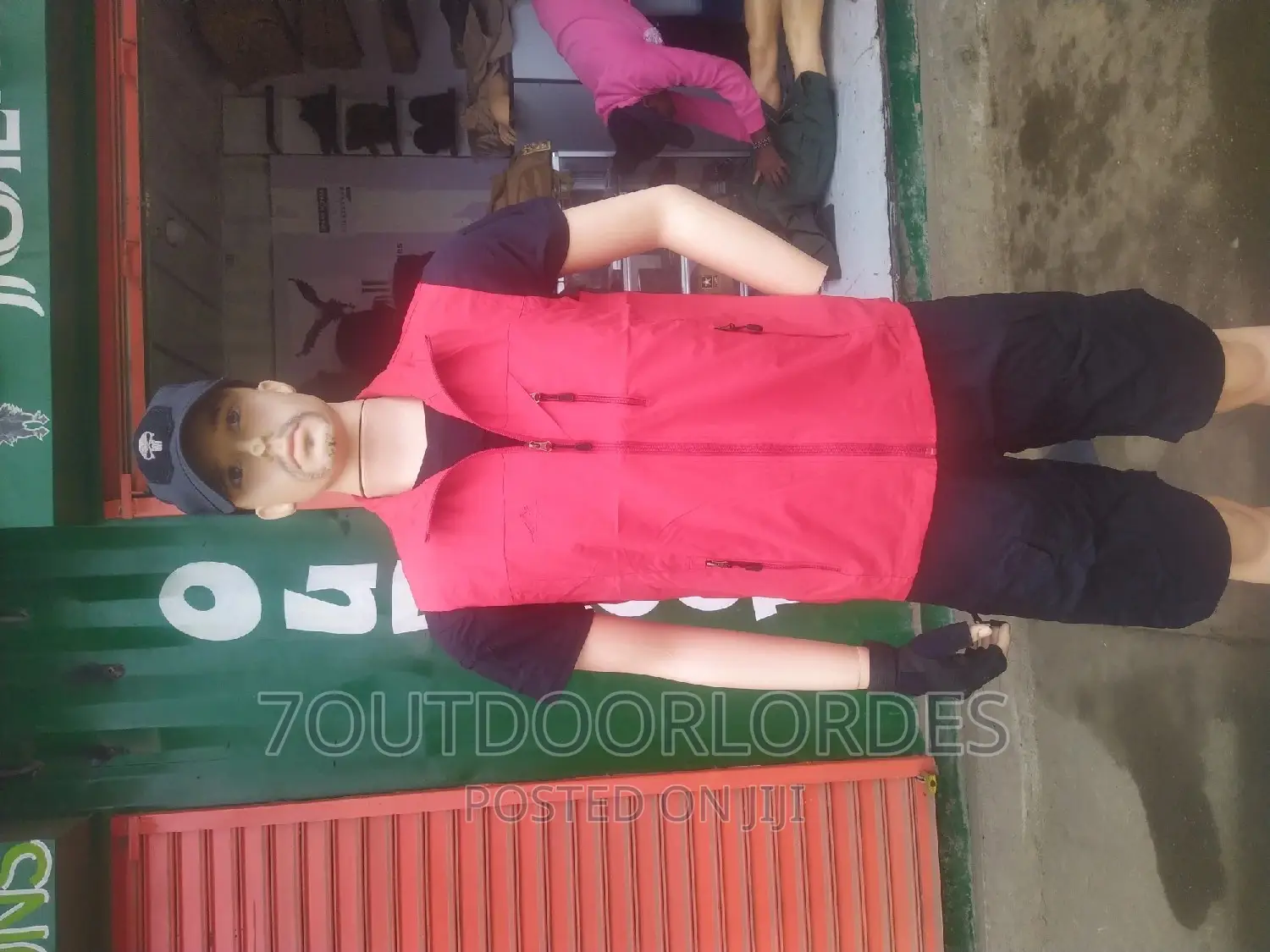 Sleeveless Vest