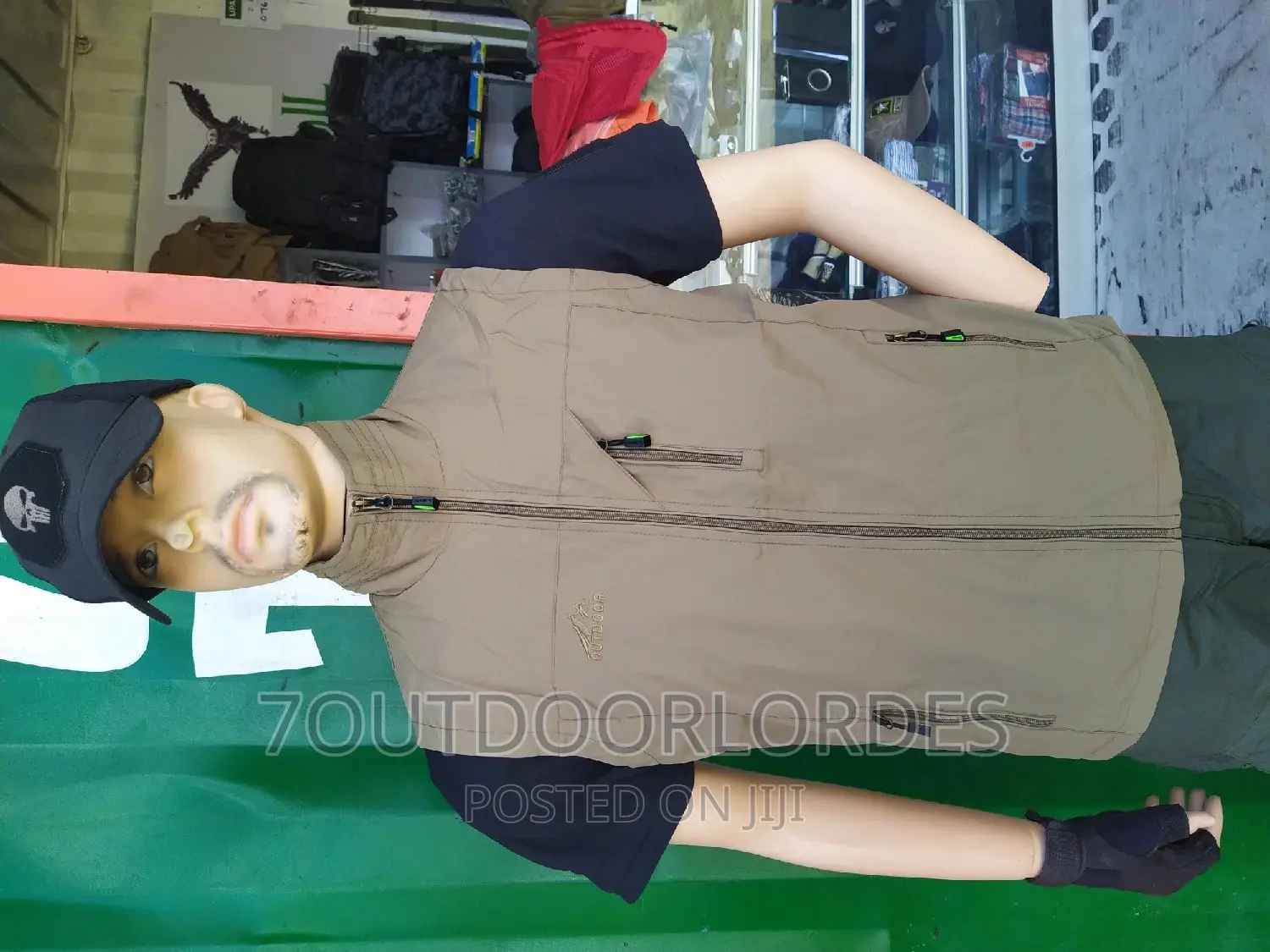 Sleeveless Vest