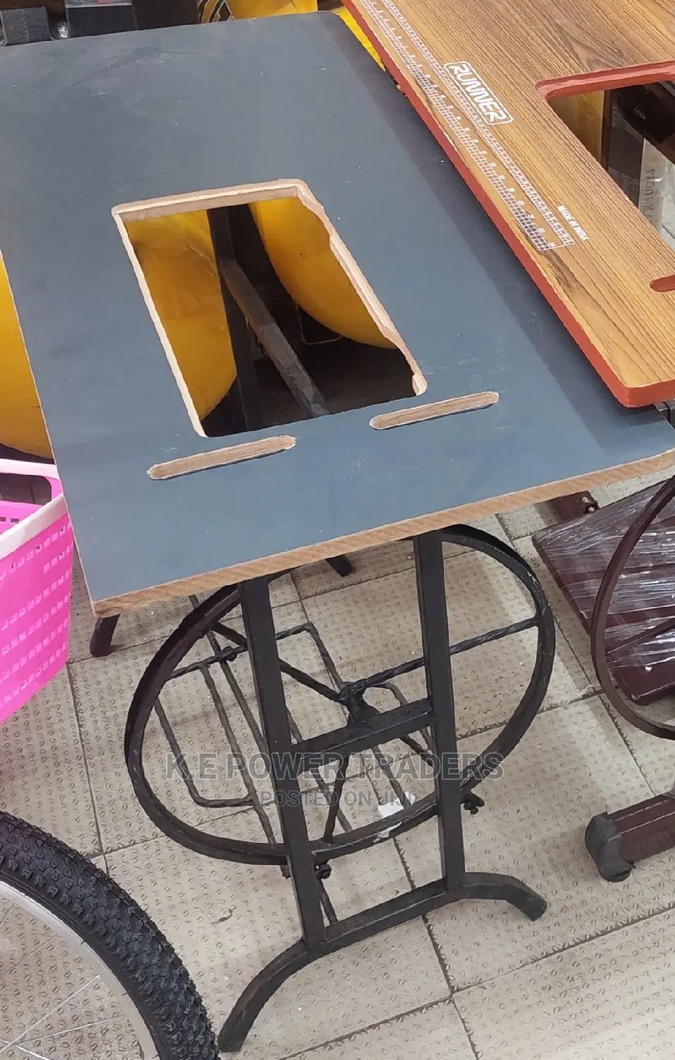 Top Stand For Sewing Machine