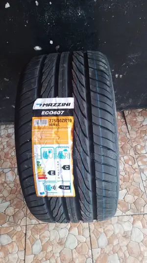 275/30zr19