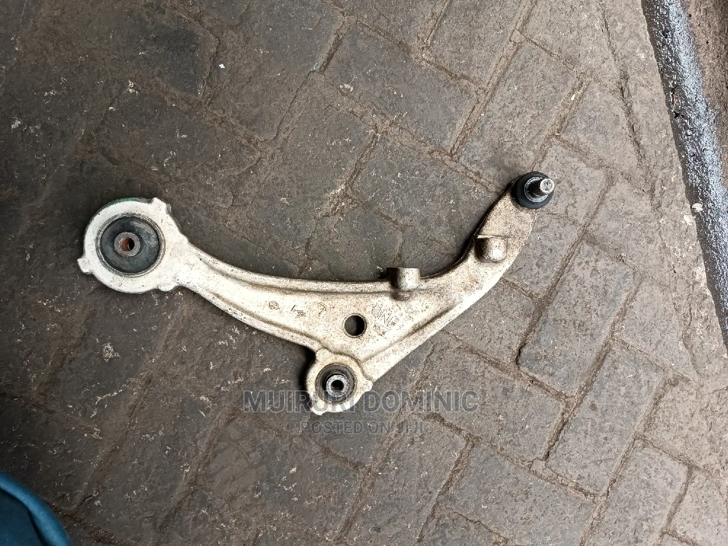 Nissan Teana Control Arm