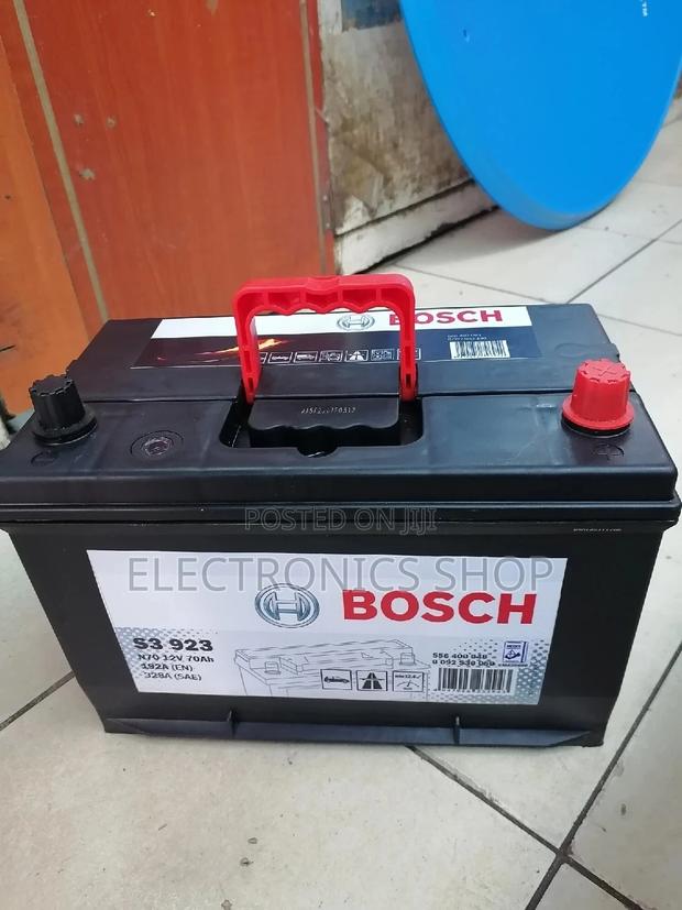Bosch N70.12v/70ah Automotive Car Battery
