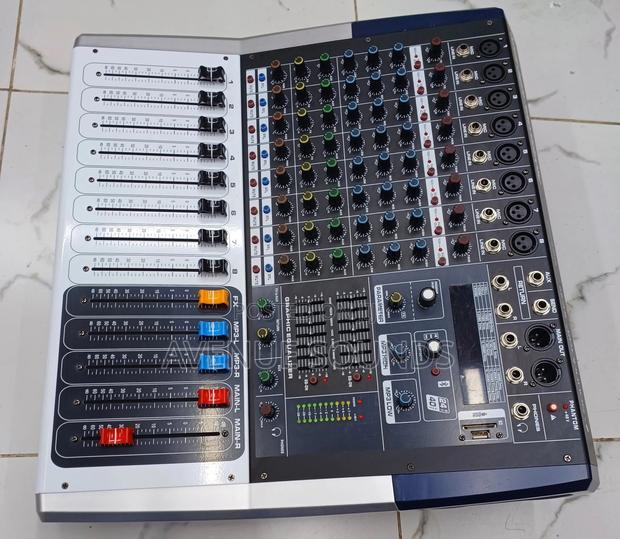 Kv80 Powered Mixer