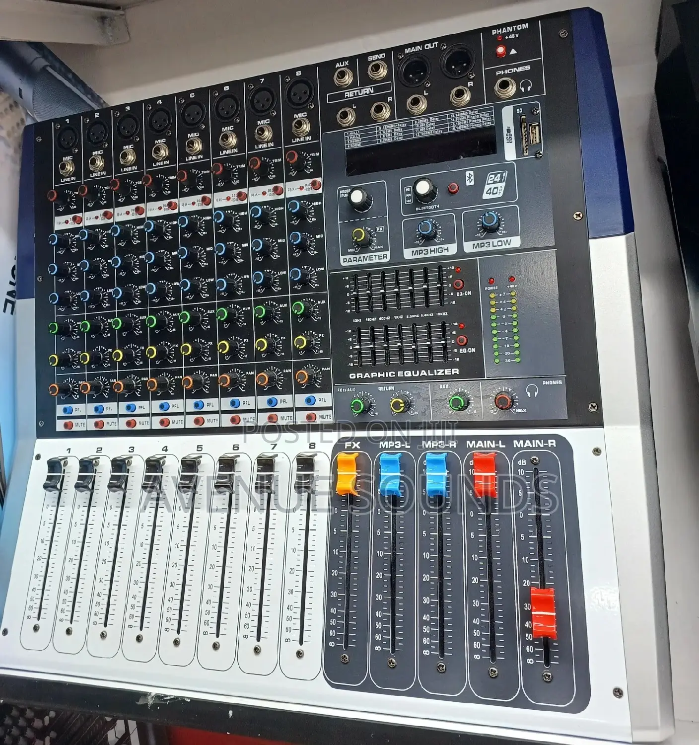 Soundcraft Powered Mixer