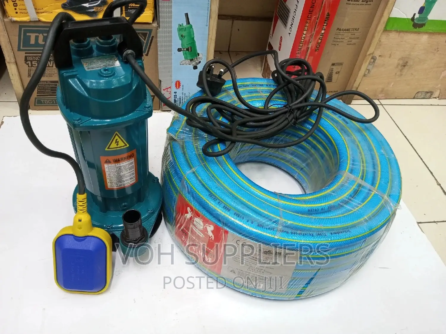 Electric Submersible Pump With Float Switch and 3⁄4" 30m