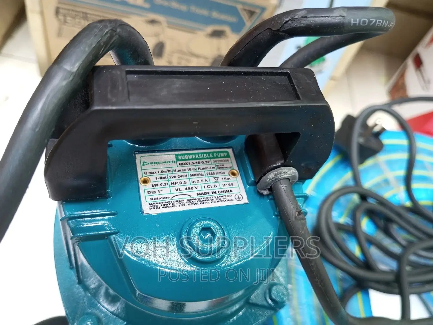 Electric Submersible Pump With Float Switch and 3⁄4" 30m