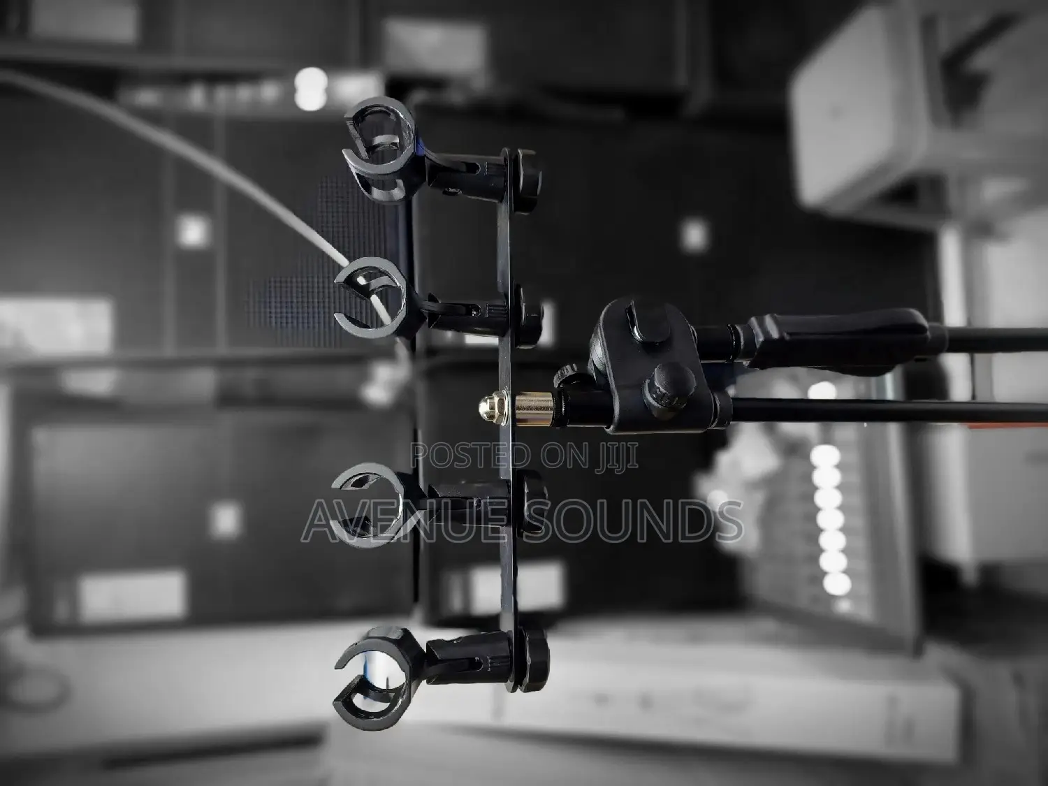4 Mic Holder Panel