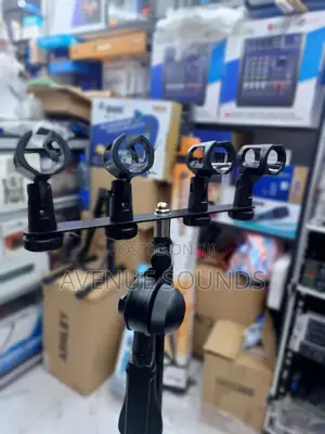 4 Mic Holder Panel