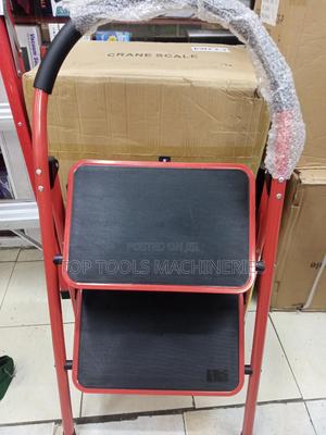 2 Steps Ladder - thumbnail 2