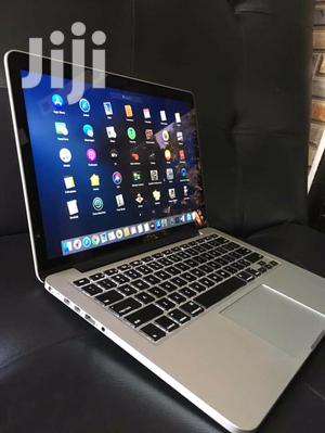 Laptop Apple MacBook Pro 4GB Intel Core i5 HDD 500GB