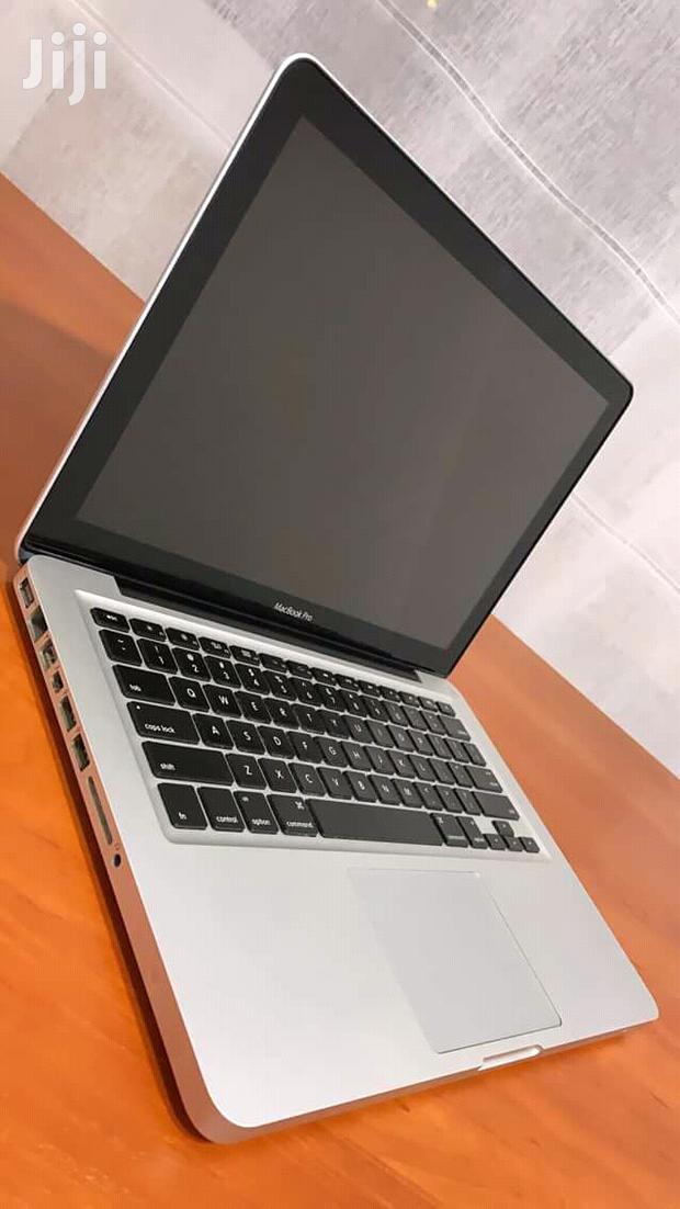 Laptop Apple MacBook Pro 4GB Intel Core i5 HDD 500GB - thumbnail 3
