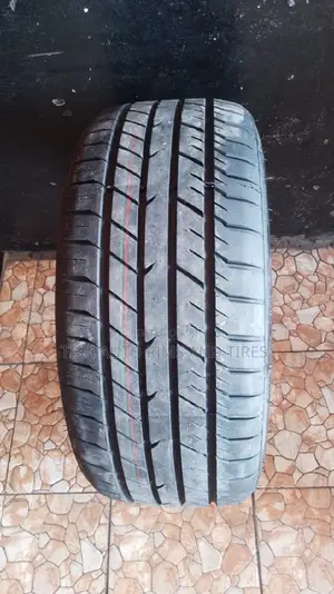 245/30zr19 Bearway