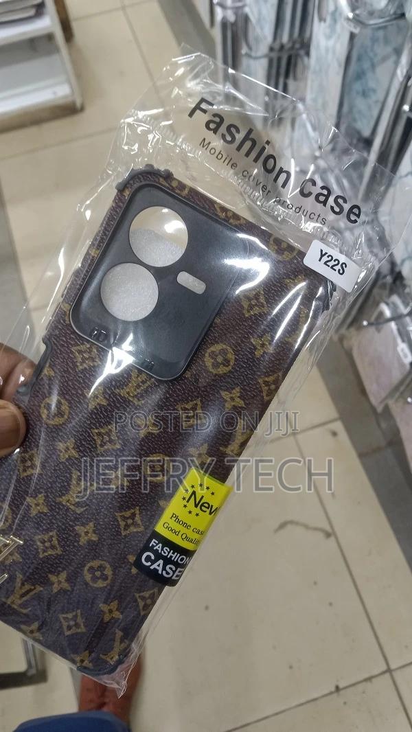 Vivo Y22s Back Cover Case - thumbnail 3