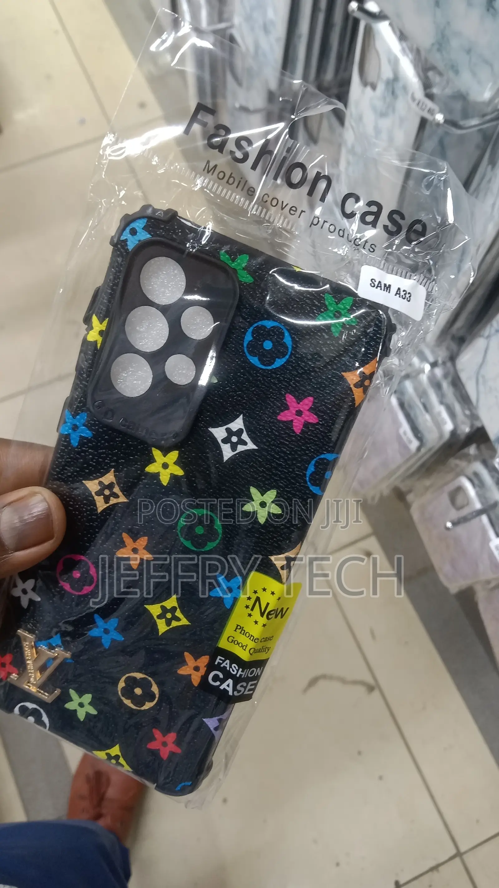 Samsung Galaxy A33 5g, Louis Vuitton Mobile Skin (Multicolo