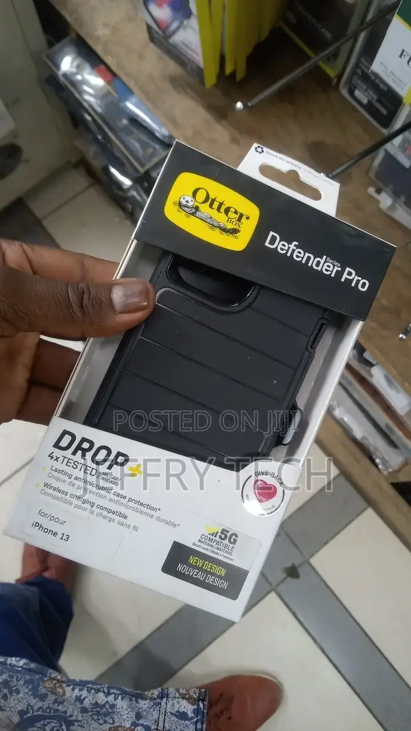 Otterbox - Defenderpro Hard Shell for Apple iPhone 13