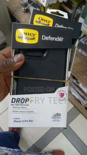Otterbox Defender Series Hard Shell for iPhone 14 Pro Max