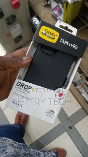 Otterbox Defender Series Pro Case for Apple iPhone 14