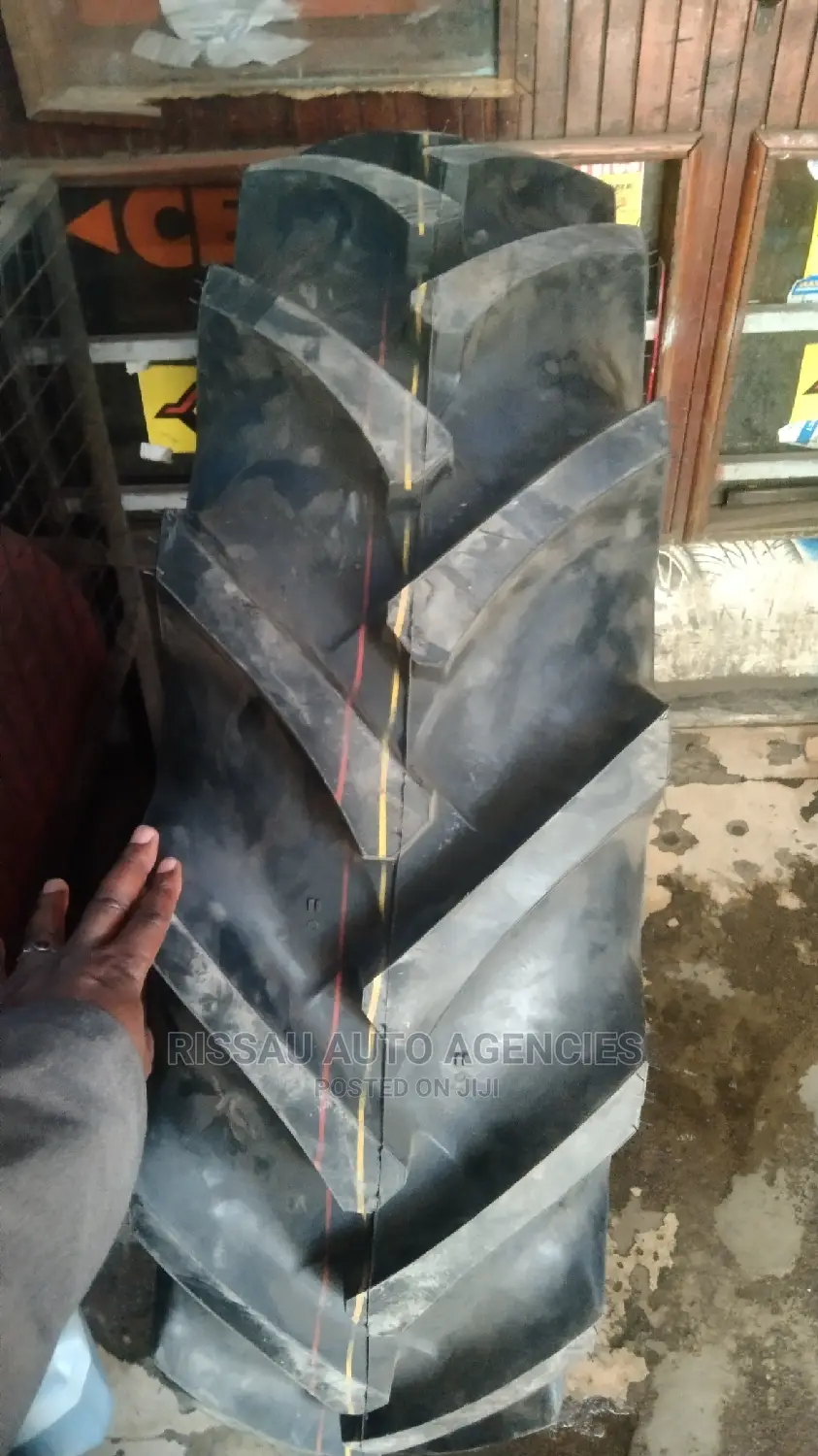 14.9-24 JK Tyres Made in India Nylon Tractor Tyres.