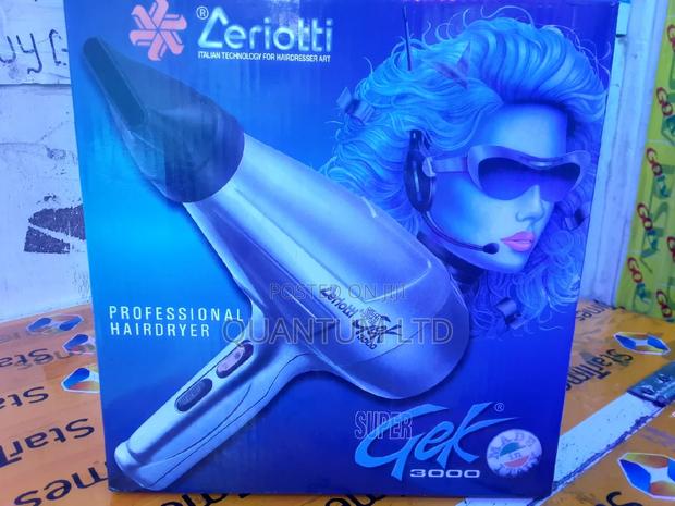 Zerroti Hair Dryer