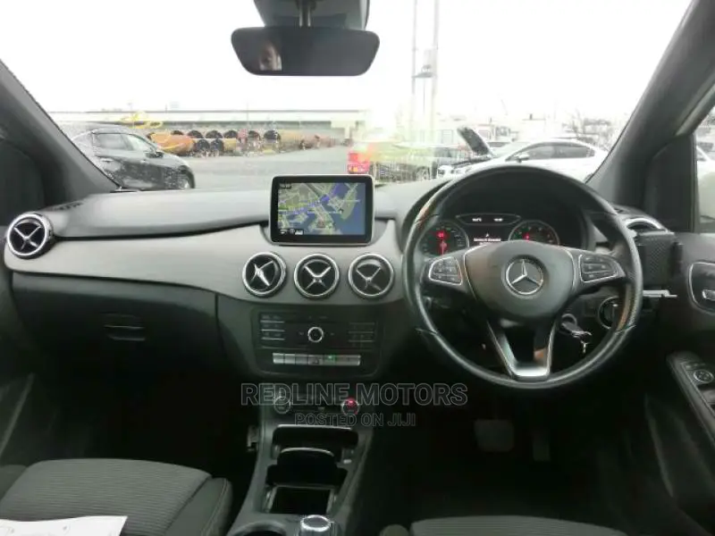 Mercedes-Benz B-Class 2016 White
