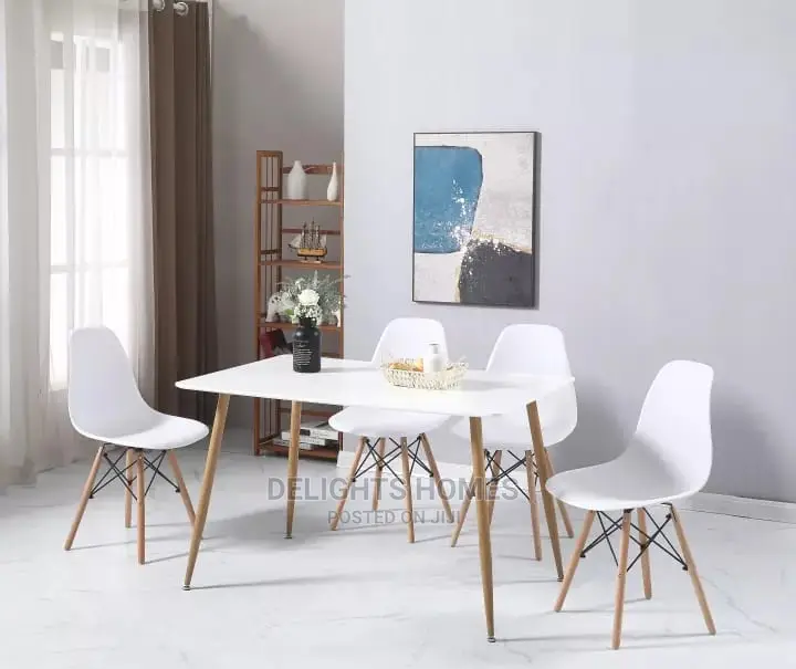 Rectangle Table With Metallic Stands