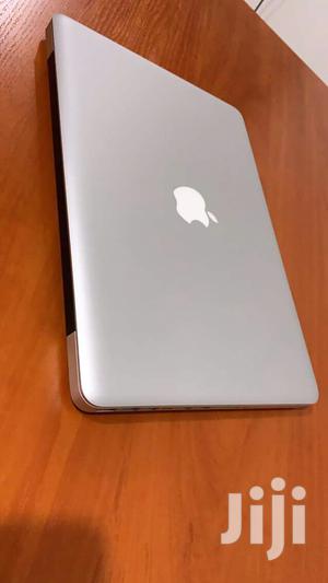 Laptop Apple MacBook Pro 4GB Intel Core i5 HDD 500GB