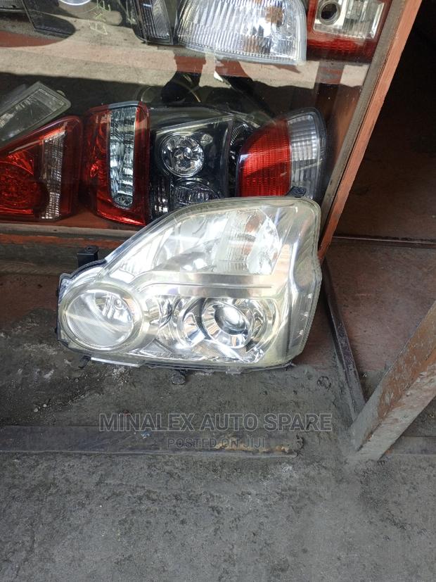 Nissan Xtrail NT31 Zenon Headlights