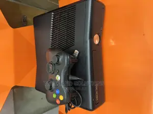 Chipped Xbox 360 .