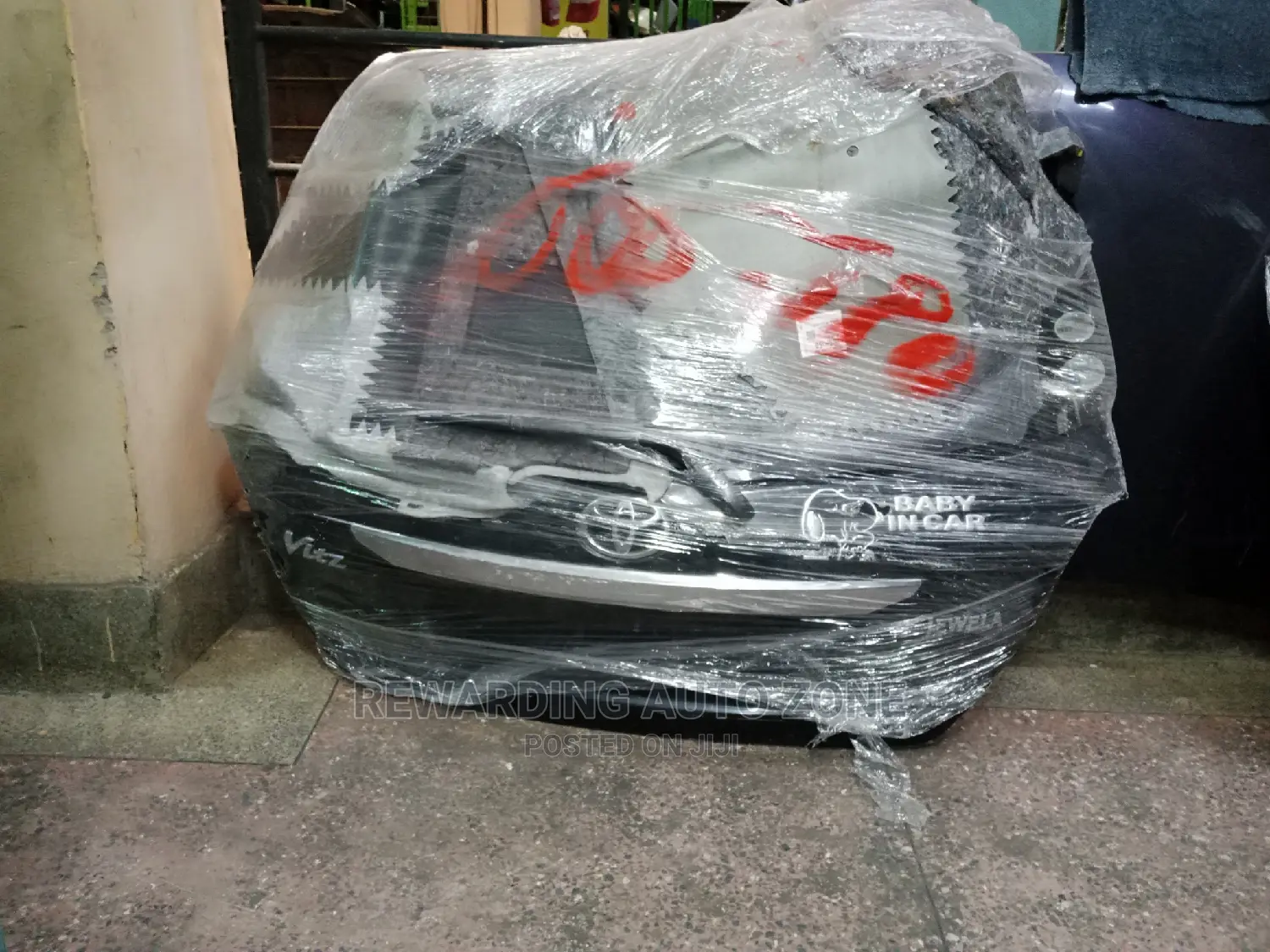 Vitz Jiwela 2015 Tailgate
