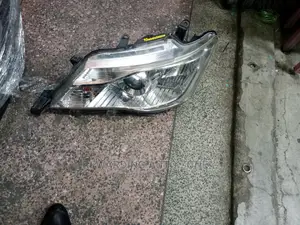 Fielder 161 Xenon Clear Headlight.