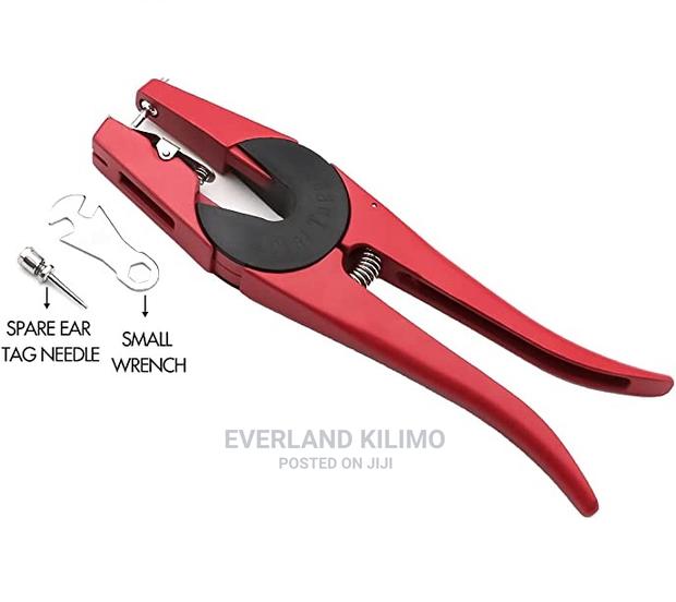 Livestock Ear Tag Applicator - main view
