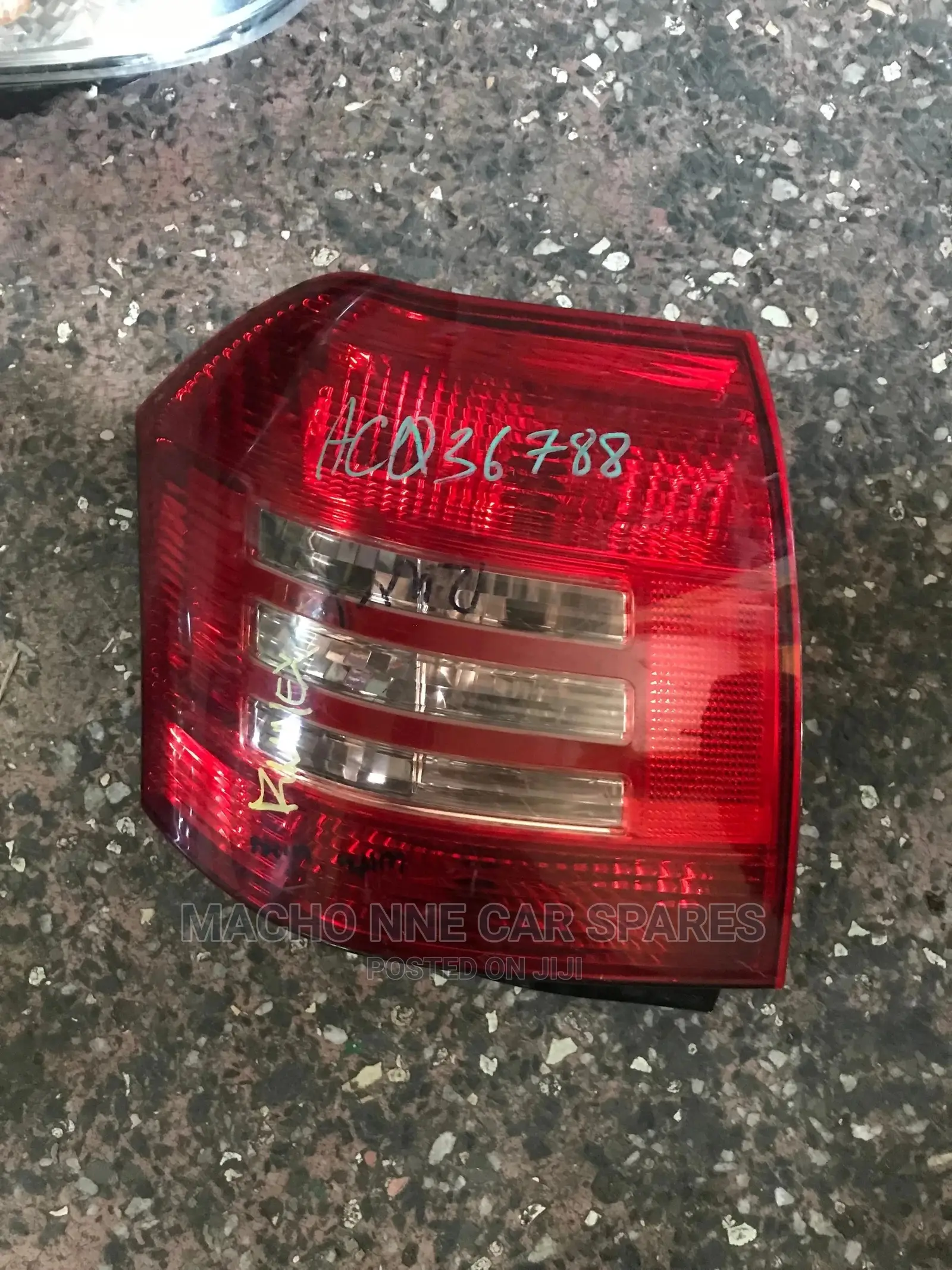 Toyota Runx Taillight