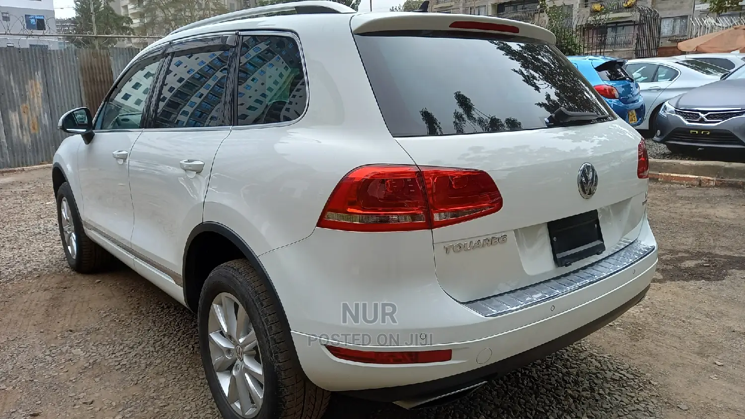 Volkswagen Touareg 2014 White