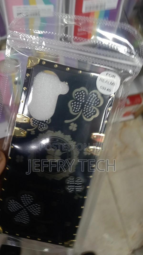 Phone Case Realme C33 4G Soft Love Bling Glitter Full Protec - thumbnail 3