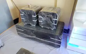 Coffee Table With Stools.