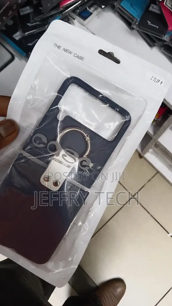 Samsung Galaxy Z Flip4 Magsafe Magnetic Folding PC Phone Cas